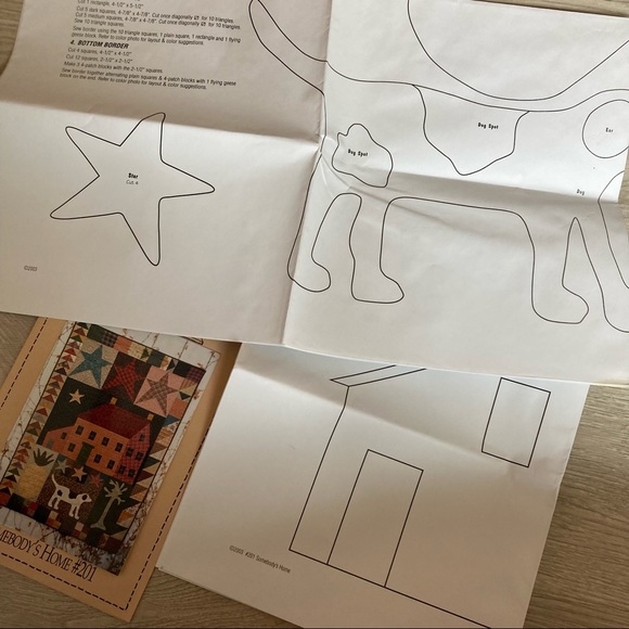 Quilt Pattern - Country Threads - Somebody’s Home - Throw or Wall Hanging - Picture 8 of 9